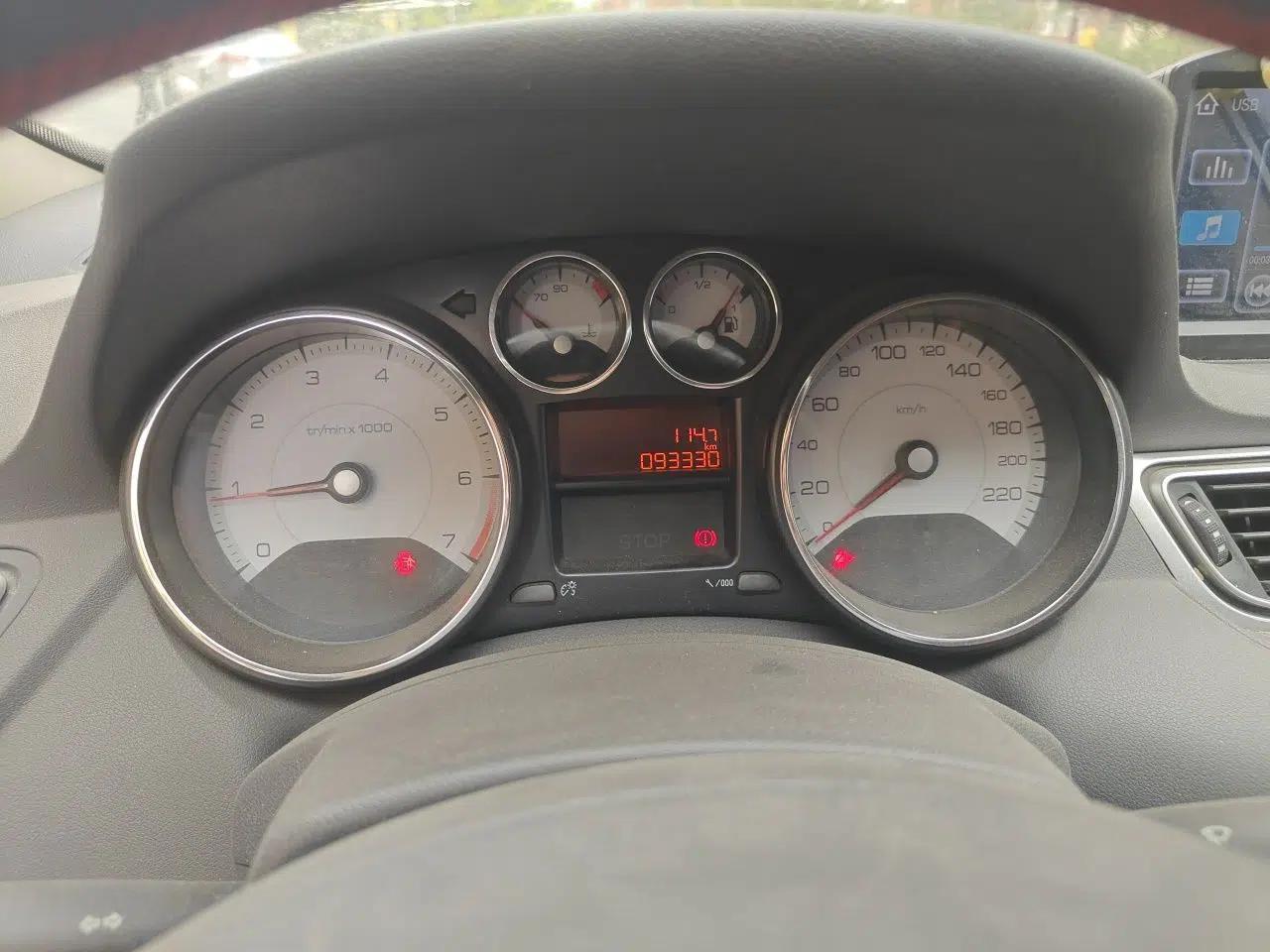 Peugeot 308 2014 Enjoy Edition Classic 1.6L Manual YouShang Model — миниатюра 12