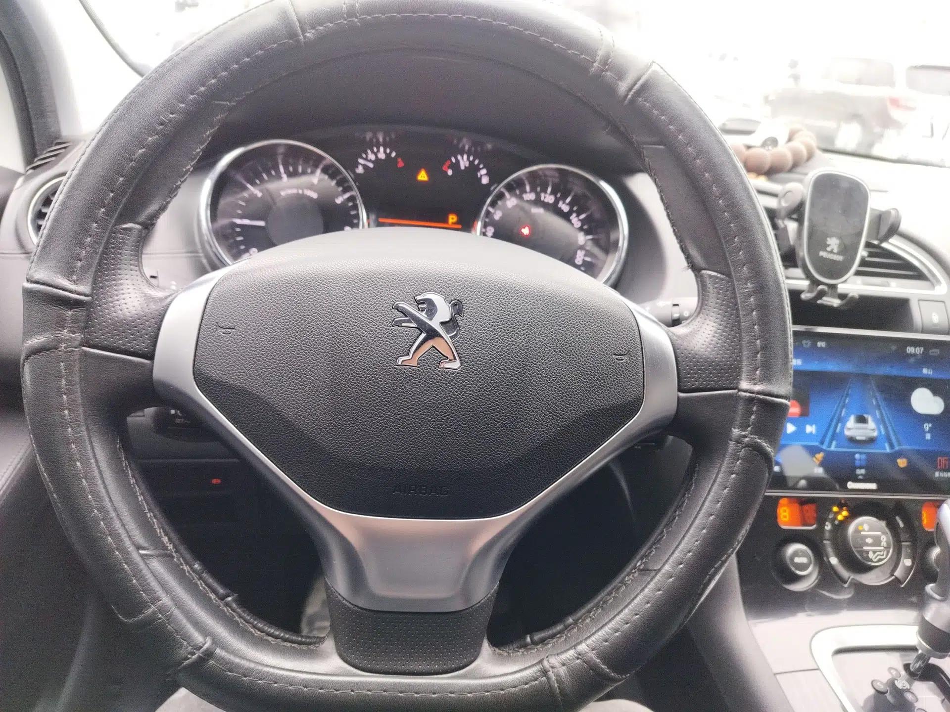 Peugeot 3008 2015 1.6THP Automatic Trend Edition — миниатюра 13