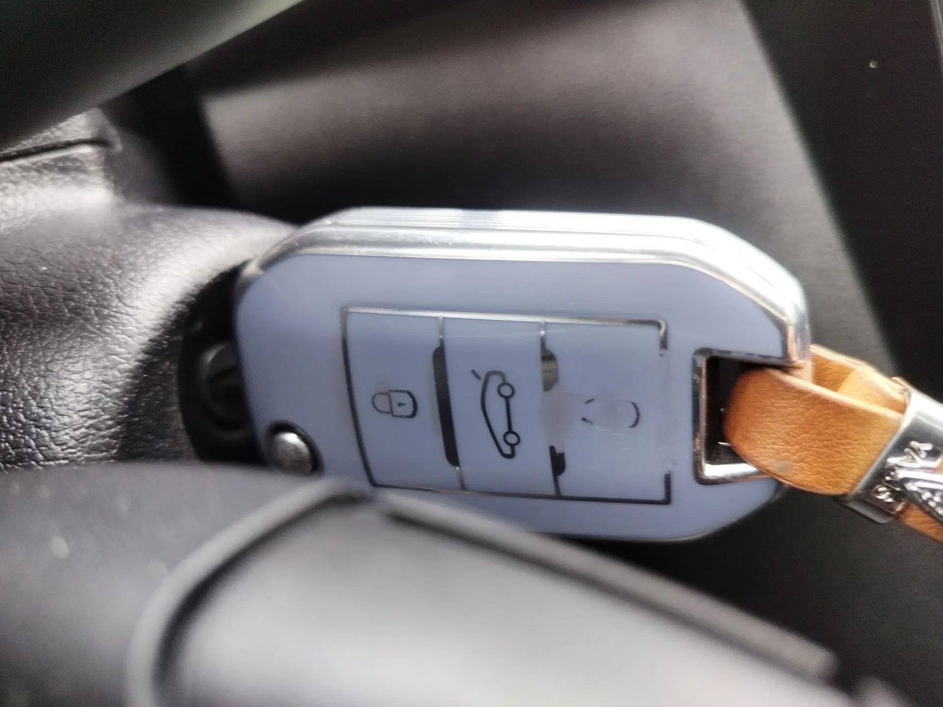 Peugeot 3008 2015 1.6THP Automatic Trend Edition — миниатюра 22