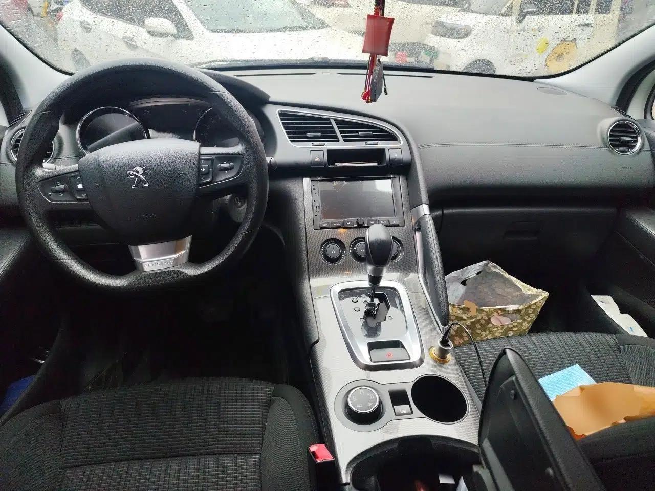 Peugeot 3008 2016 1.6THP Automatic Classic Edition — миниатюра 10