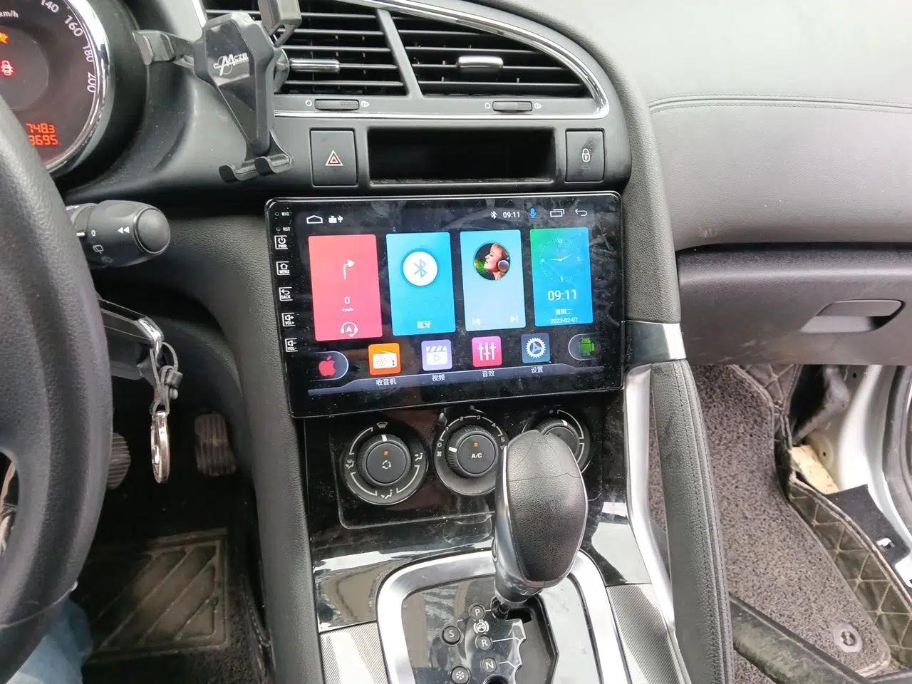 Peugeot 3008 2016 2.0L Automatic Classic Edition — миниатюра 14
