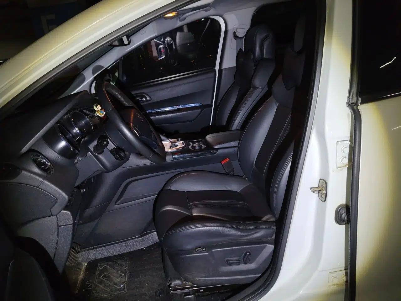 Peugeot 3008 2013 1.6THP Automatic Prestige Edition — миниатюра 16
