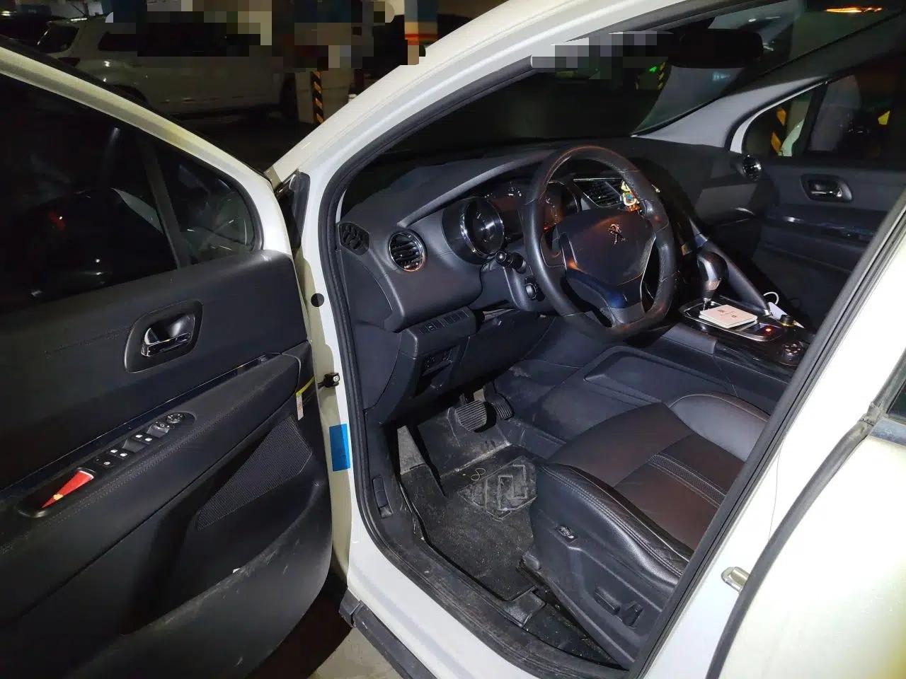 Peugeot 3008 2013 1.6THP Automatic Prestige Edition — миниатюра 17