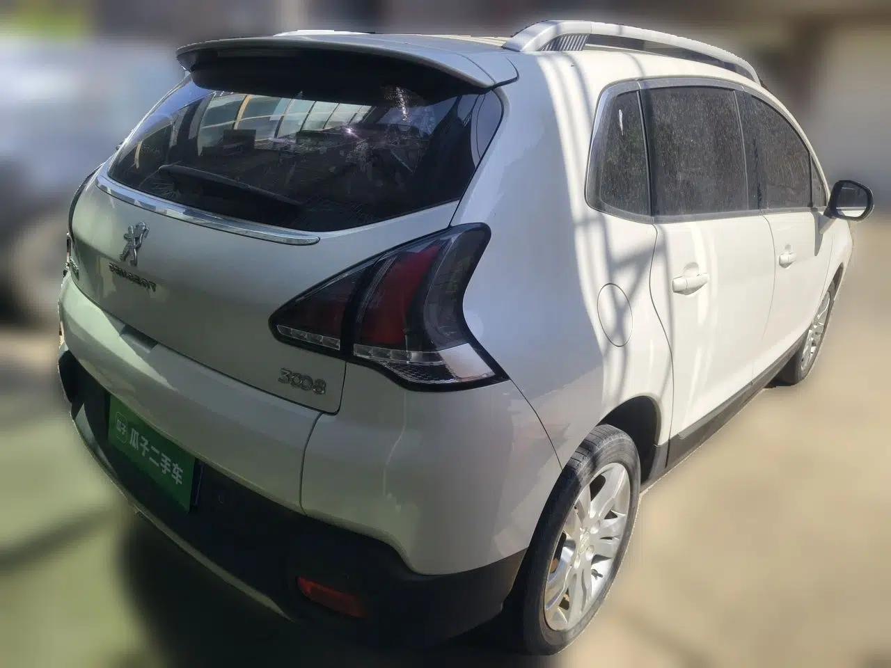Peugeot 3008 2016 2.0L Automatic Classic Edition — миниатюра 6