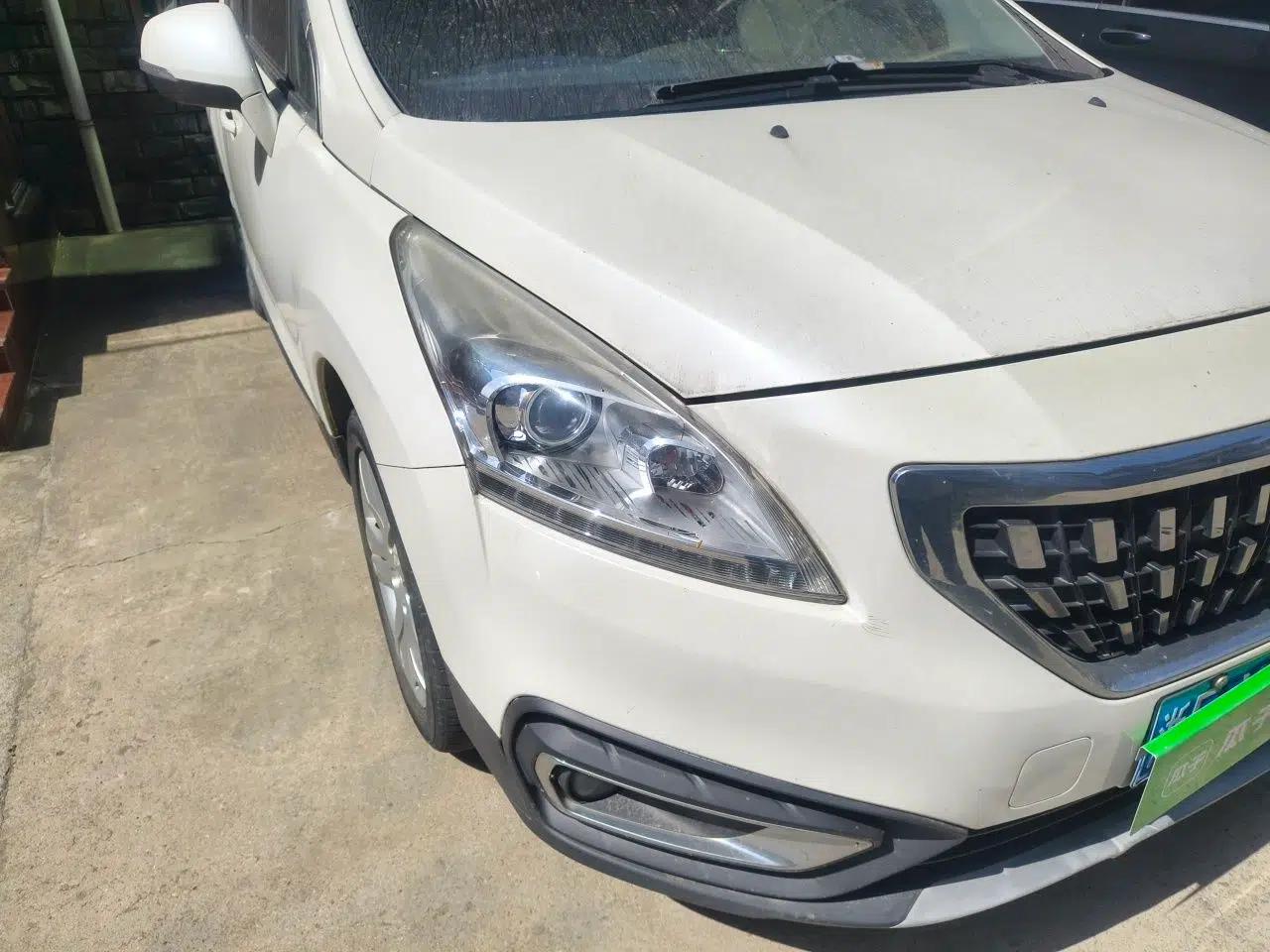 Peugeot 3008 2016 2.0L Automatic Classic Edition — миниатюра 7