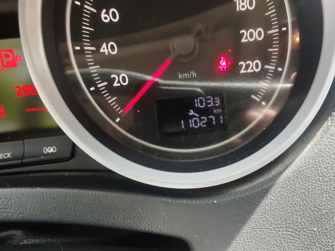 Peugeot 508 2012 2.0L Automatic Luxury Edition — миниатюра 13