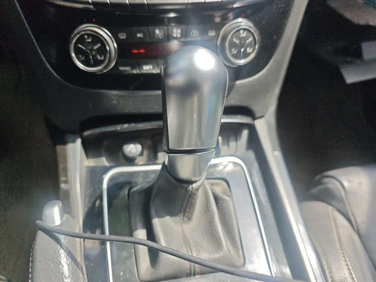 Peugeot 508 2012 2.0L Automatic Luxury Edition — миниатюра 15