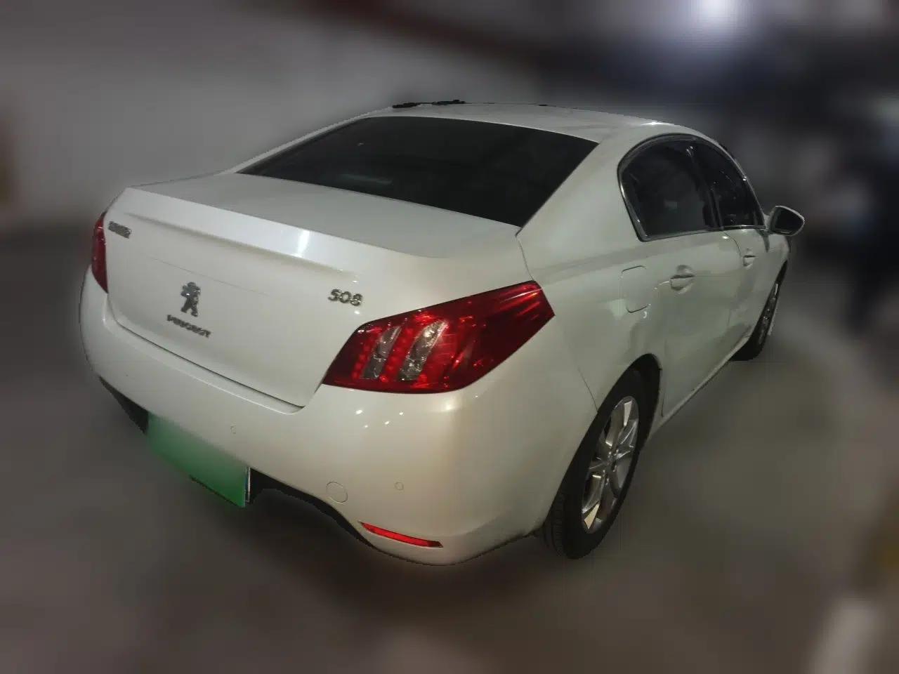 Peugeot 508 2012 2.0L Automatic Luxury Edition — миниатюра 6