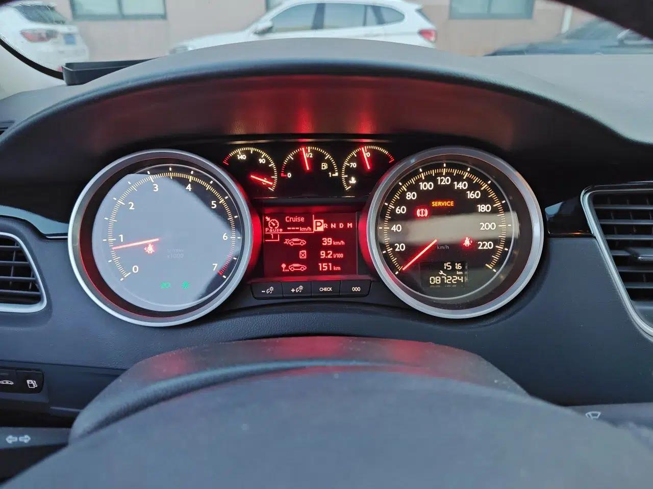 Peugeot 508 2013 2.0L 2nd Anniversary Edition Automatic Smart Enjoyment Version — миниатюра 12
