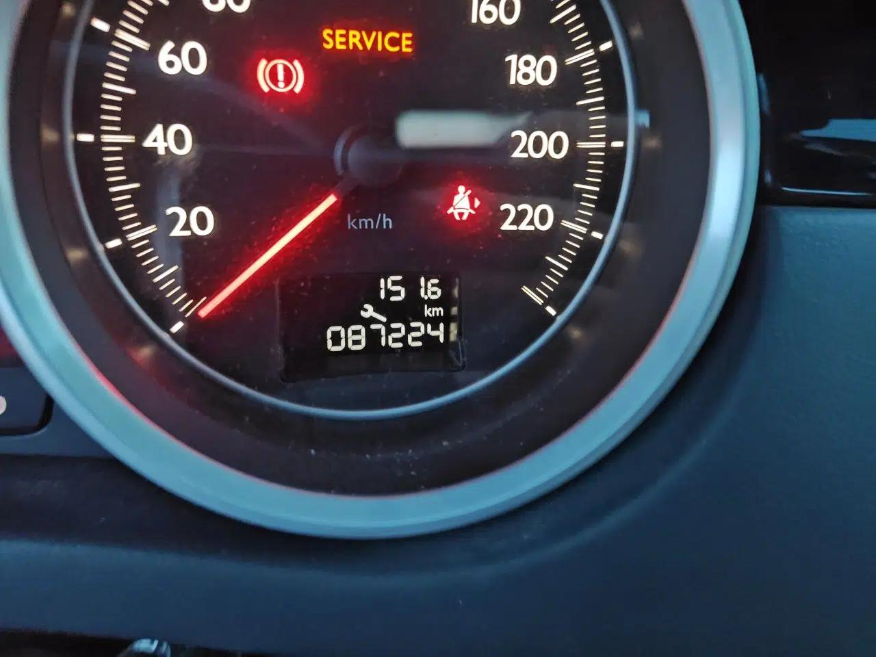 Peugeot 508 2013 2.0L 2nd Anniversary Edition Automatic Smart Enjoyment Version — миниатюра 13