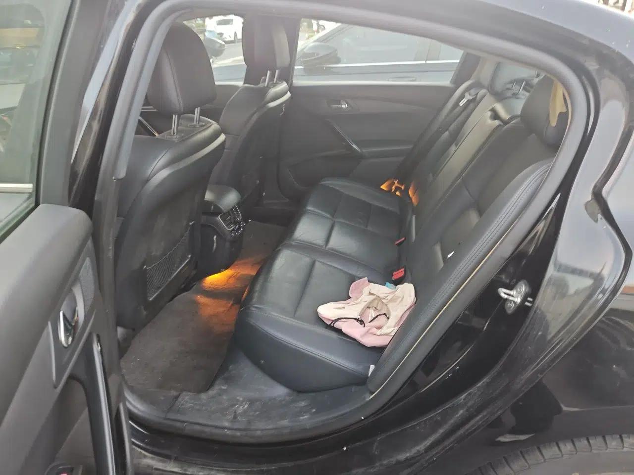 Peugeot 508 2013 2.0L 2nd Anniversary Edition Automatic Smart Enjoyment Version — миниатюра 18