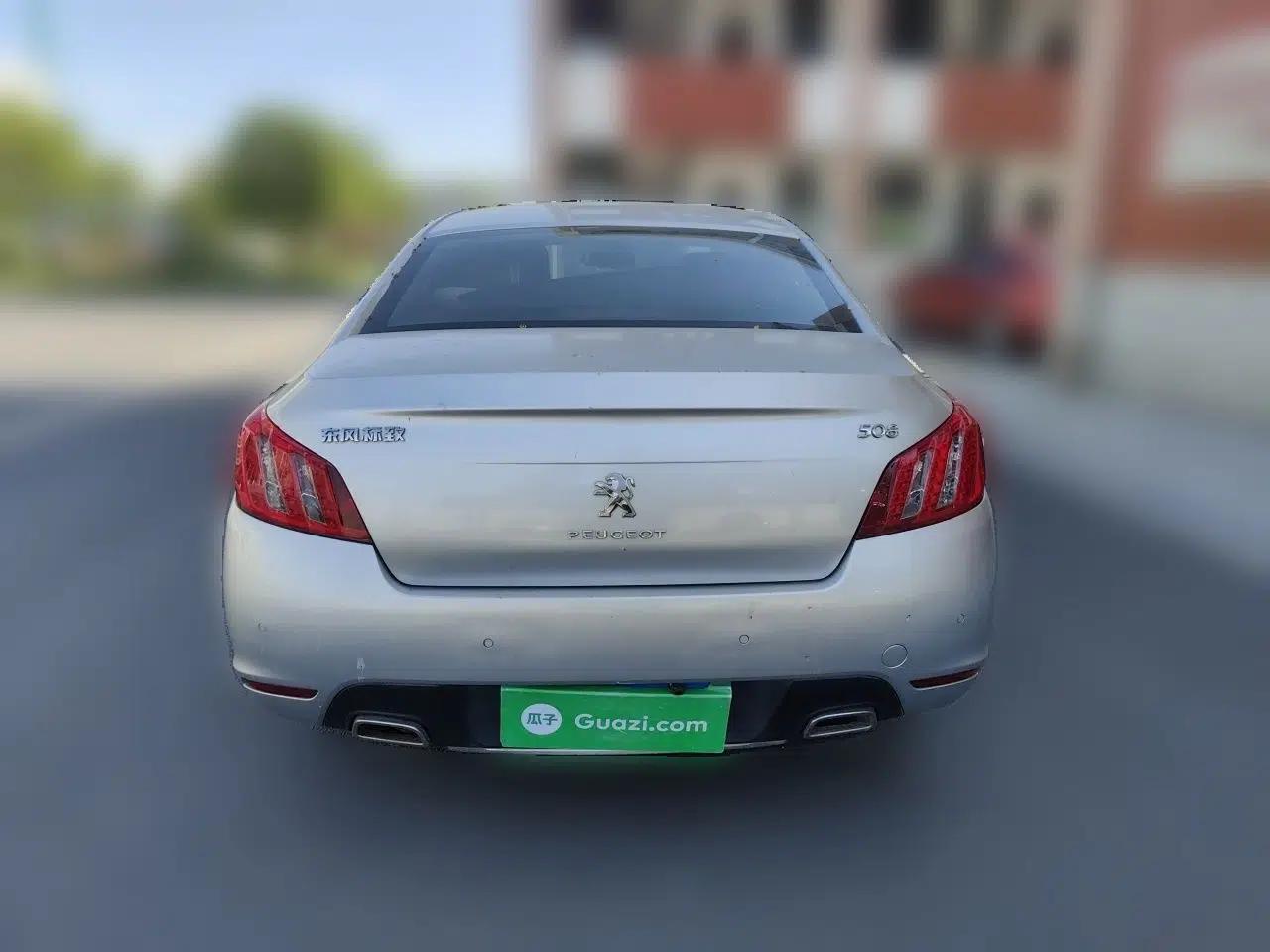 Peugeot 508 2011 2.3L Automatic Classic Edition — миниатюра 5