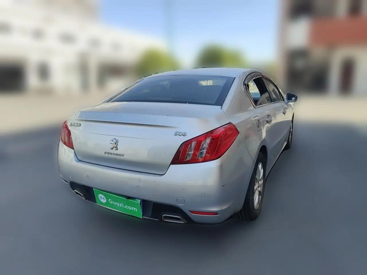 Peugeot 508 2011 2.3L Automatic Classic Edition — миниатюра 6