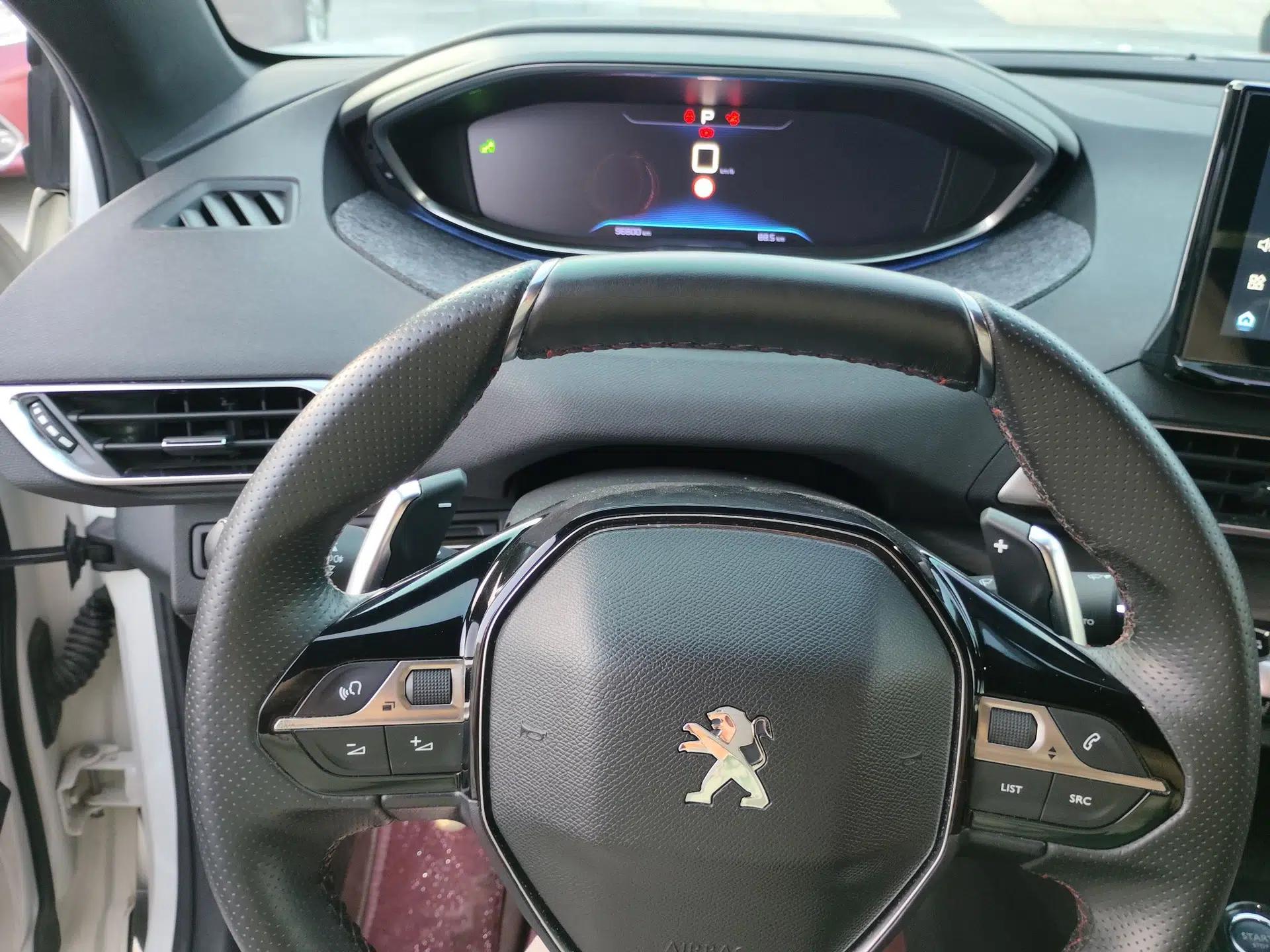 Peugeot 4008 2017 380THP Luxury GT Edition — миниатюра 12
