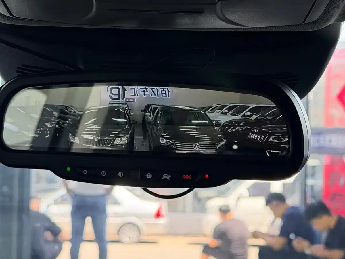 Weipai VV7 2017 2.0T Flagship Edition — миниатюра 18