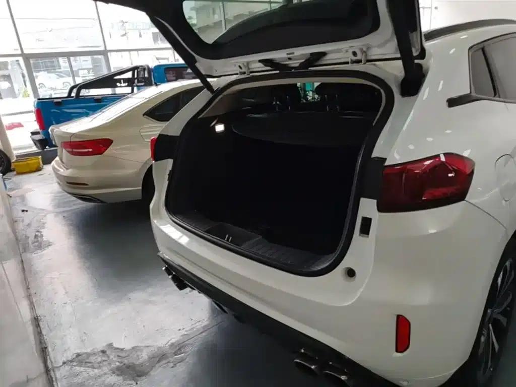 Weipai VV7 2017 2.0T Super Luxury Edition — миниатюра 19