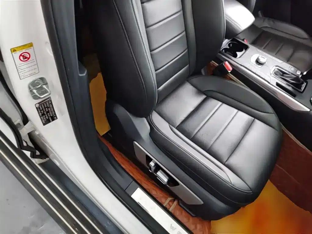 Weipai VV7 2017 2.0T Super Luxury Edition — миниатюра 25