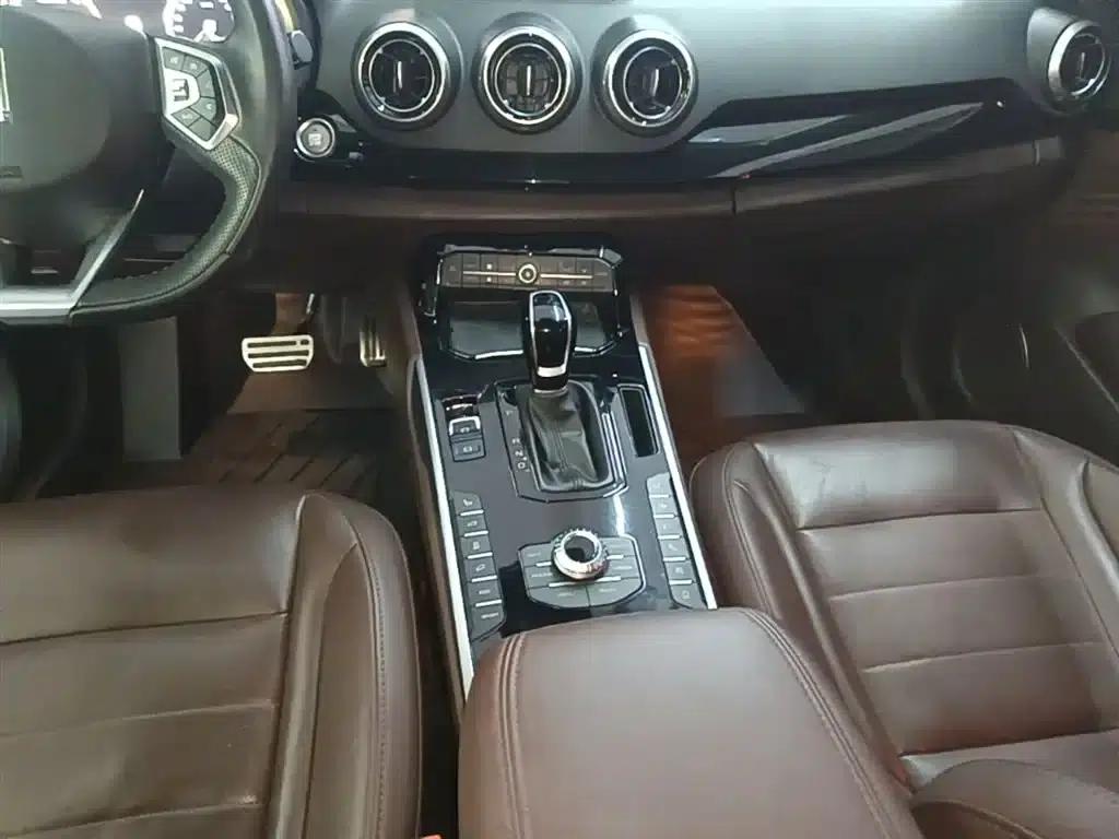 Weipai VV7 2017 2.0T Flagship Edition — миниатюра 14