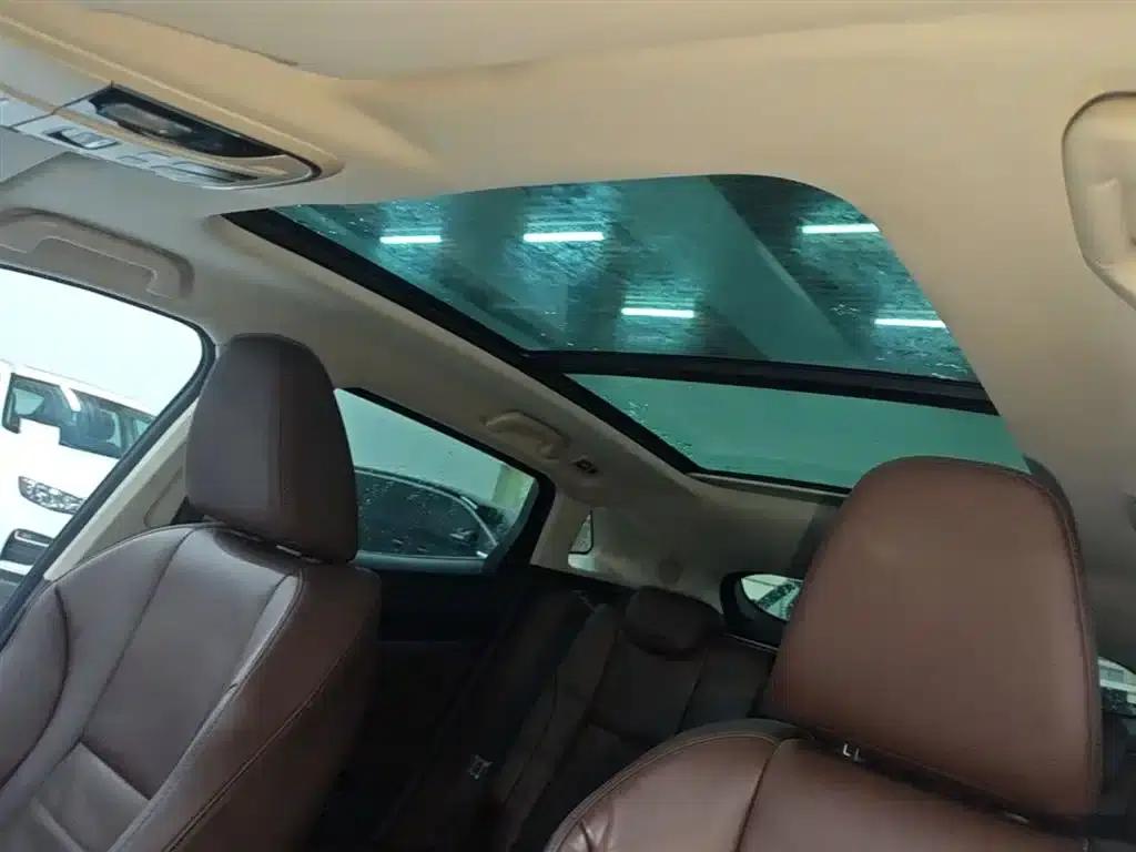 Weipai VV7 2017 2.0T Flagship Edition — миниатюра 18