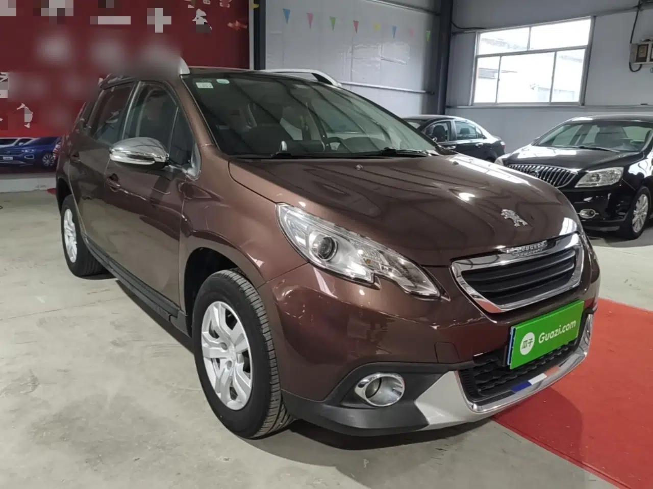 Peugeot 2008 2015 1.6L Automatic Playcool Edition — миниатюра 3