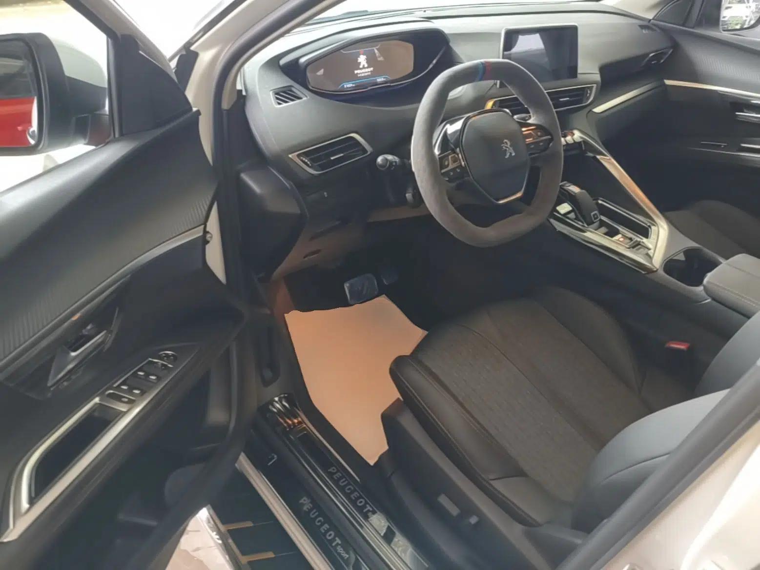 Peugeot 5008 2019 400THP 7-Seater Flagship Edition — миниатюра 18
