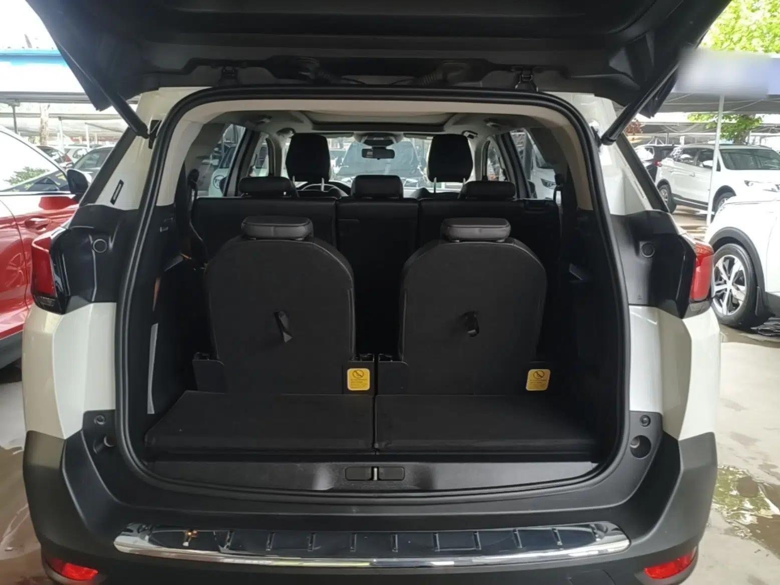 Peugeot 5008 2019 400THP 7-Seater Flagship Edition — миниатюра 21