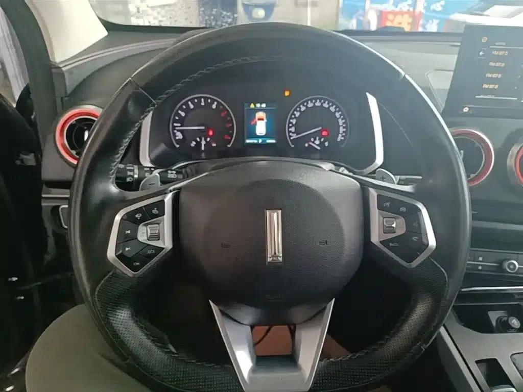 Weipai VV5 2017 2.0T Super Luxury Edition — миниатюра 11