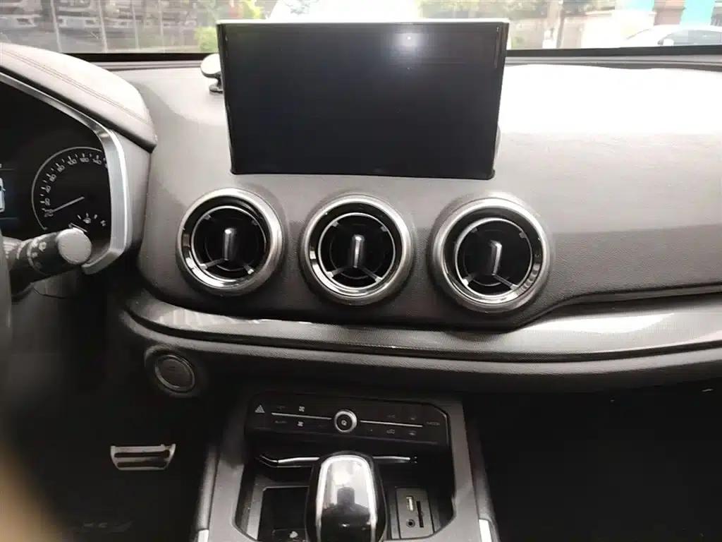 Weipai VV5 2017 2.0T Super Luxury Edition — миниатюра 13