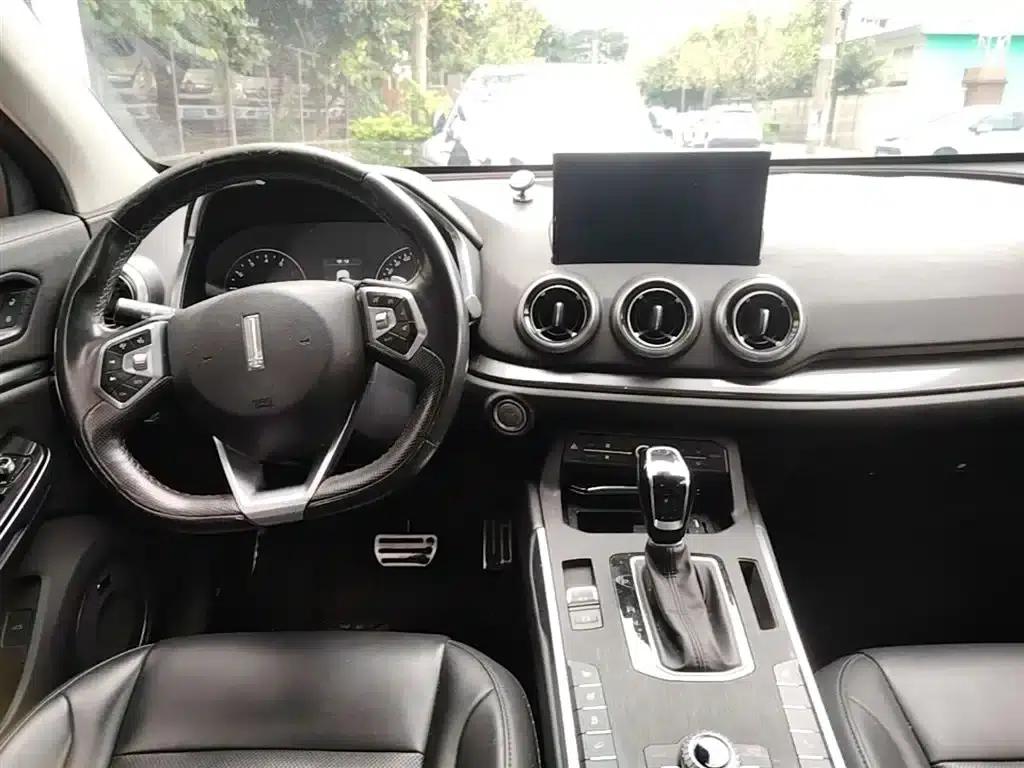 Weipai VV5 2017 2.0T Super Luxury Edition — миниатюра 10