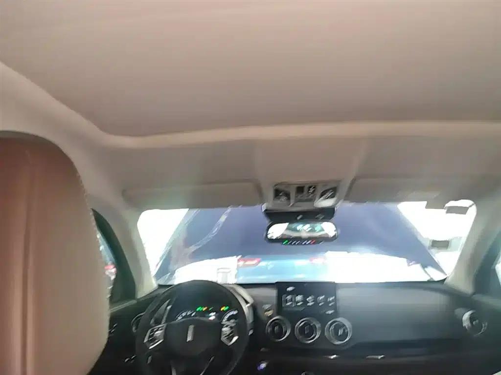 Weipai VV5 2017 2.0T Super Luxury Edition — миниатюра 18