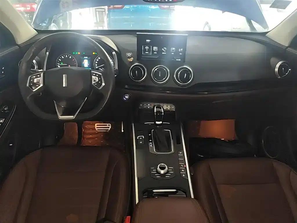 Weipai VV5 2017 2.0T Super Luxury Edition — миниатюра 10
