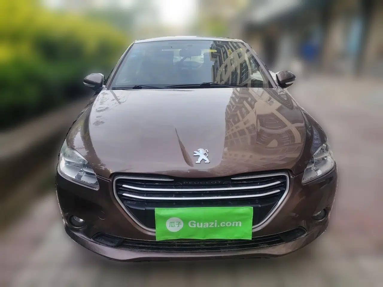 Peugeot 301 2014 1.6L Manual Comfort Edition — миниатюра 2