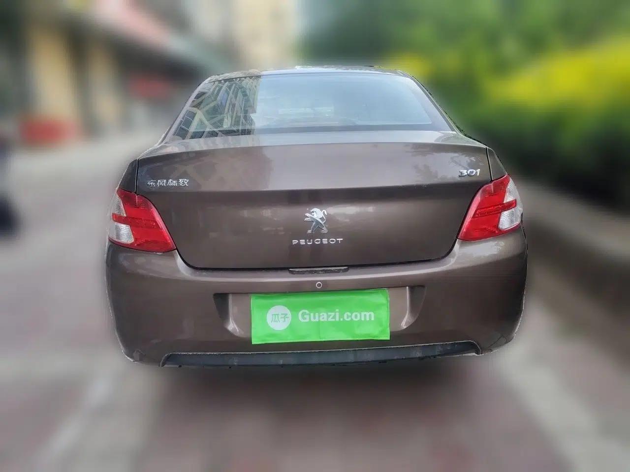 Peugeot 301 2014 1.6L Manual Comfort Edition — миниатюра 5