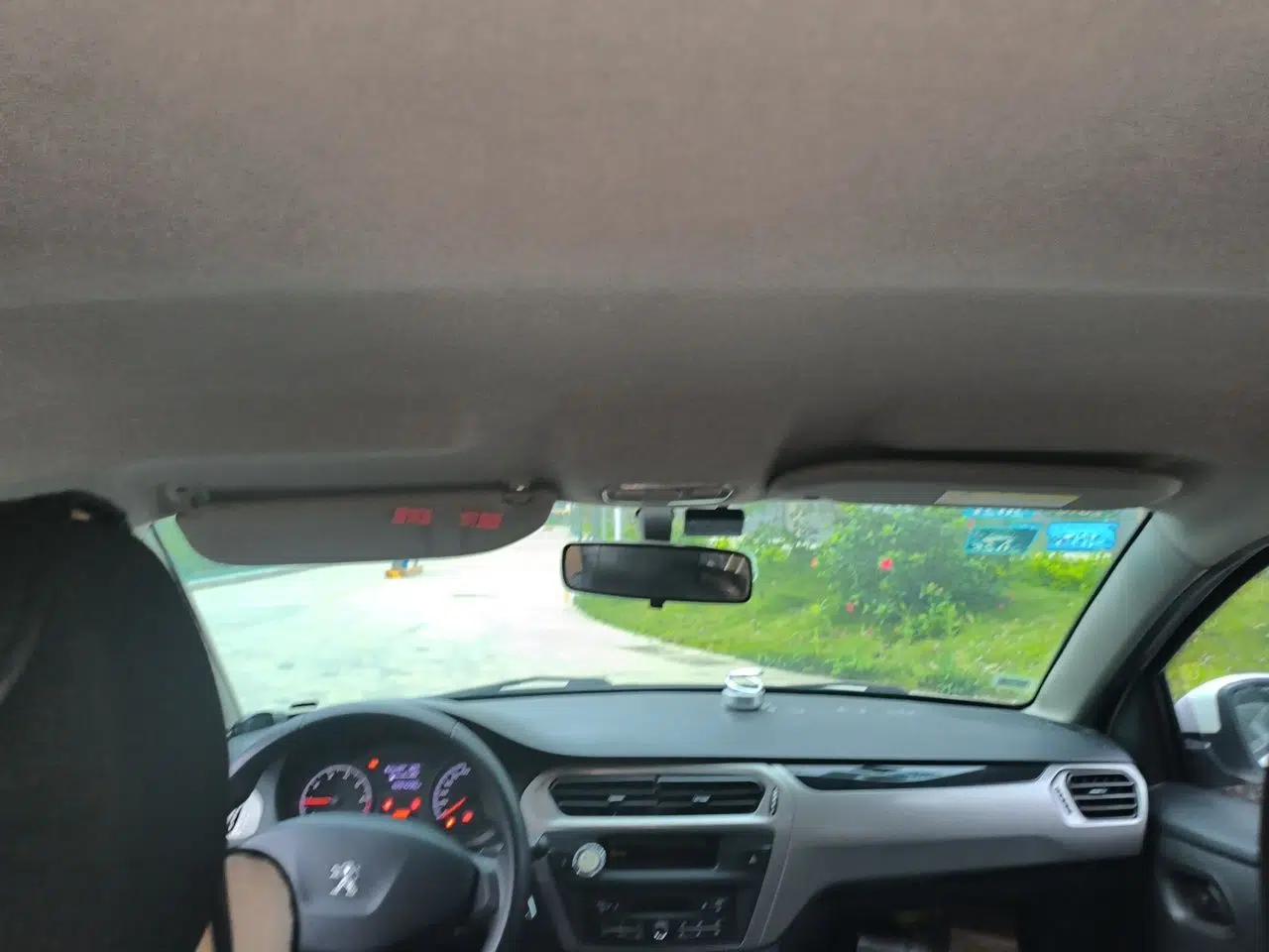 Peugeot 301 2017 1.6L Manual Comfort Edition — миниатюра 19