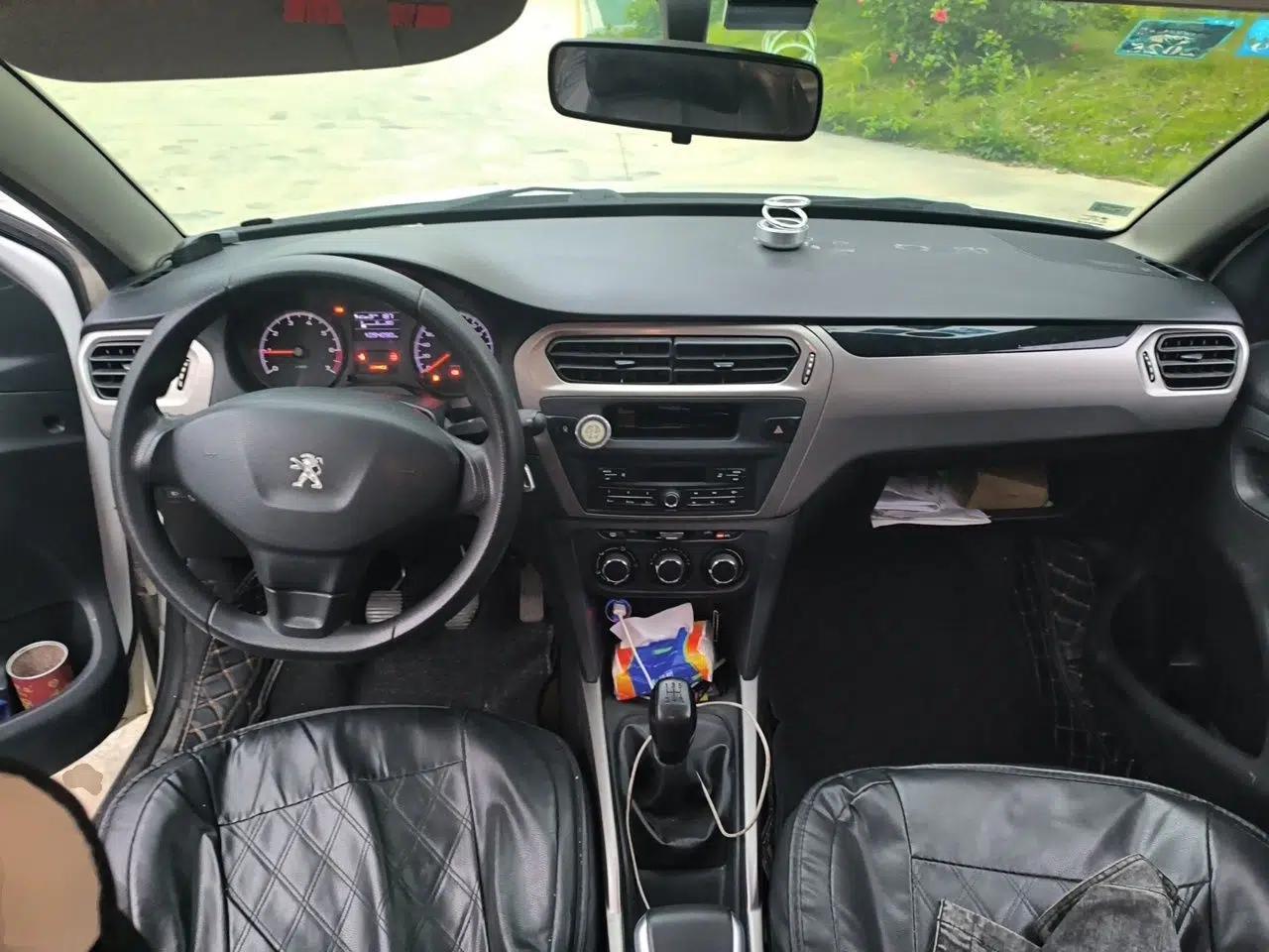 Peugeot 301 2017 1.6L Manual Comfort Edition — миниатюра 10