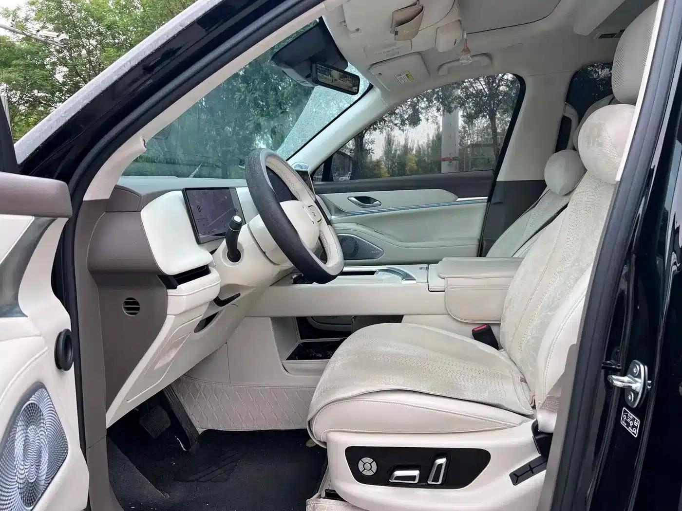 Weipai Blue Mountain 2025 Four-Wheel Drive Ultra — миниатюра 5