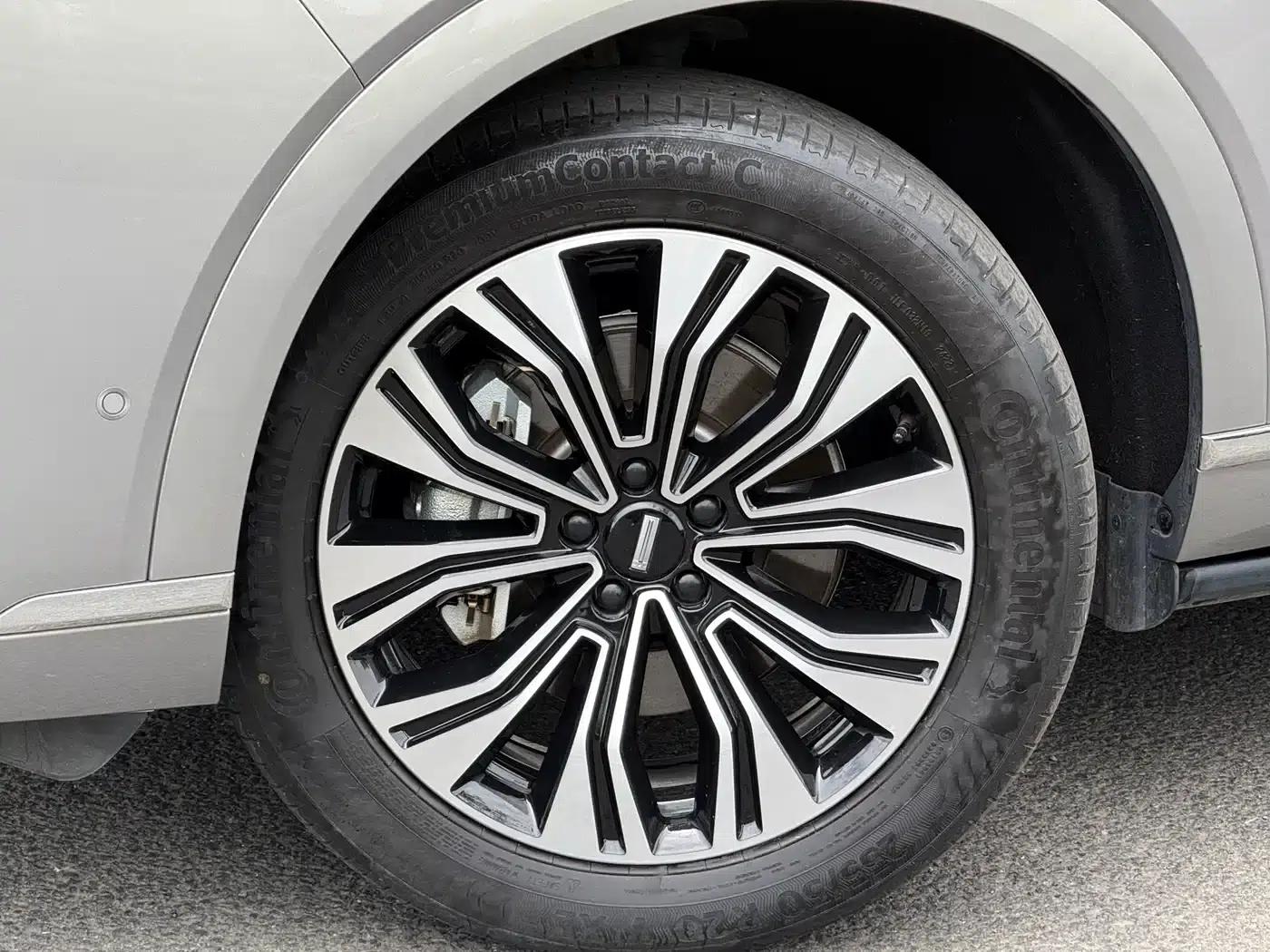 Weipai Lanshan 2023 Four-Wheel Drive Extended Range Edition — миниатюра 15