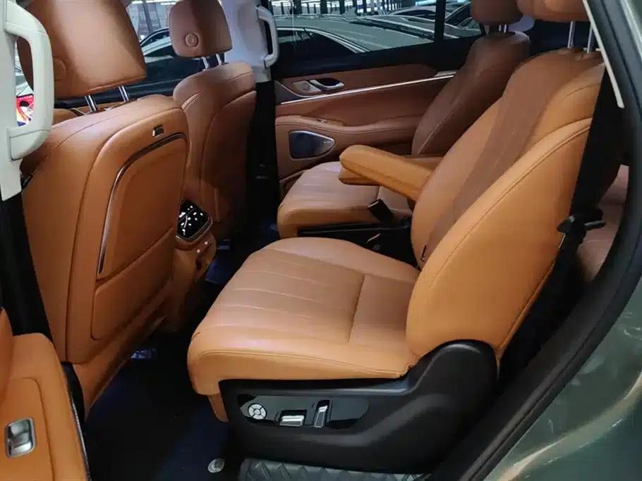 Weipai Blue Mountain 2025 Four-Wheel Drive Ultra — миниатюра 11