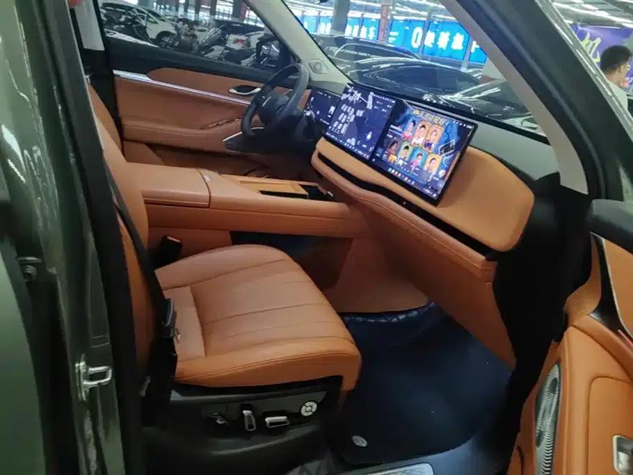 Weipai Blue Mountain 2025 Four-Wheel Drive Ultra — миниатюра 8