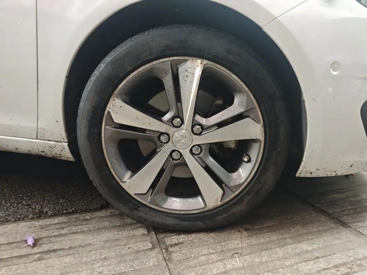 Peugeot 308S 2015 1.6T Automatic Ruichi Edition — миниатюра 8