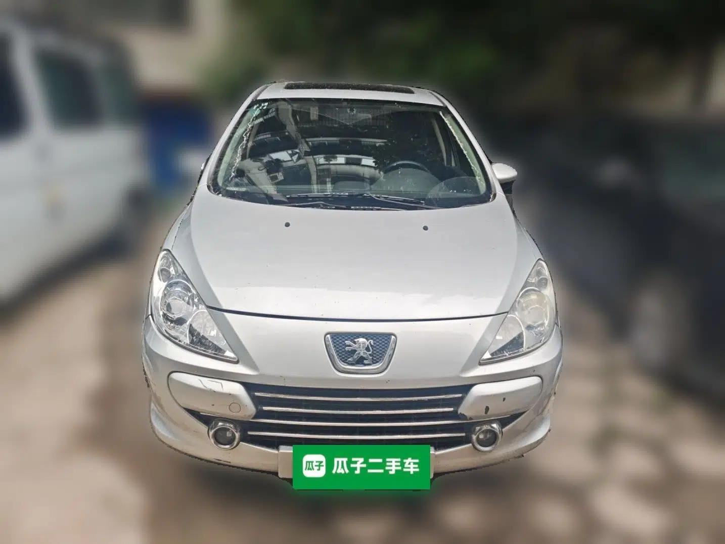 Peugeot 307 2013 Hatchback 1.6L Manual Comfort Edition — миниатюра 2