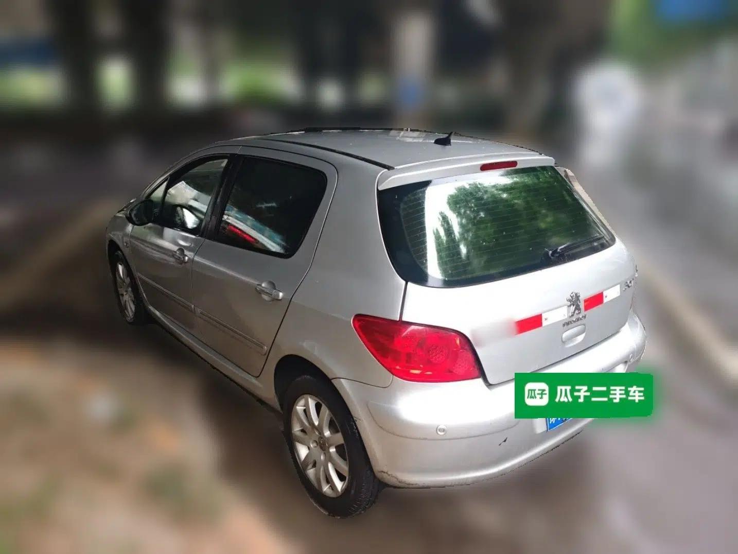 Peugeot 307 2013 Hatchback 1.6L Manual Comfort Edition — миниатюра 4