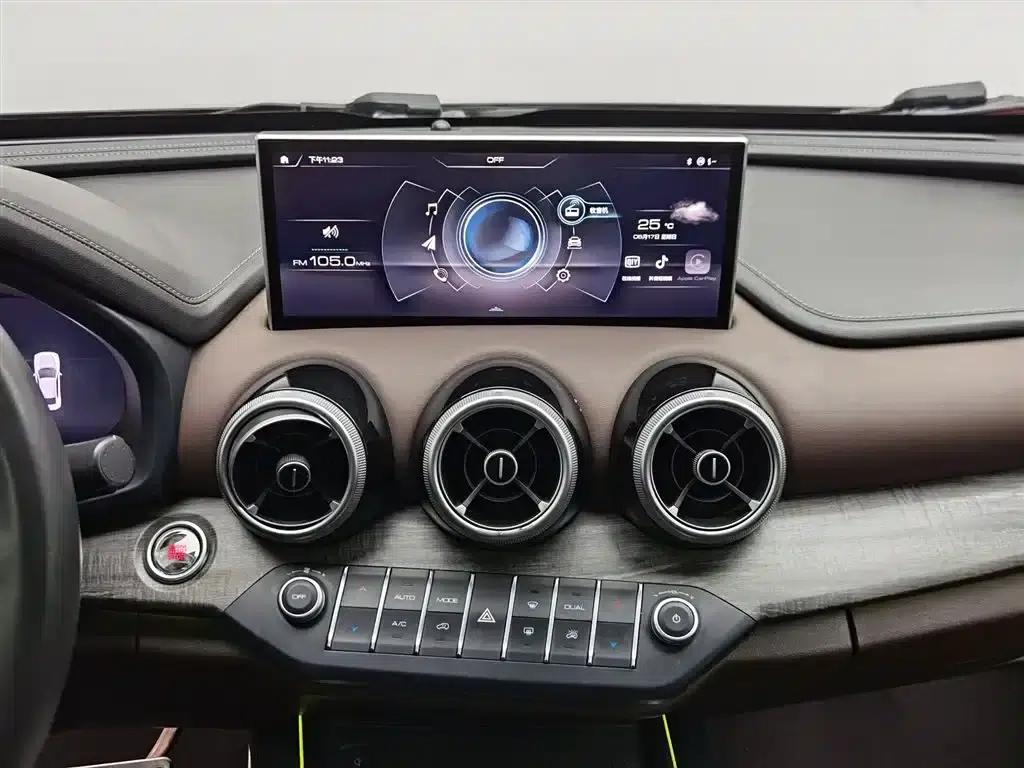 Weipai VV7 GT 2020 2.0T Flagship Edition — миниатюра 12