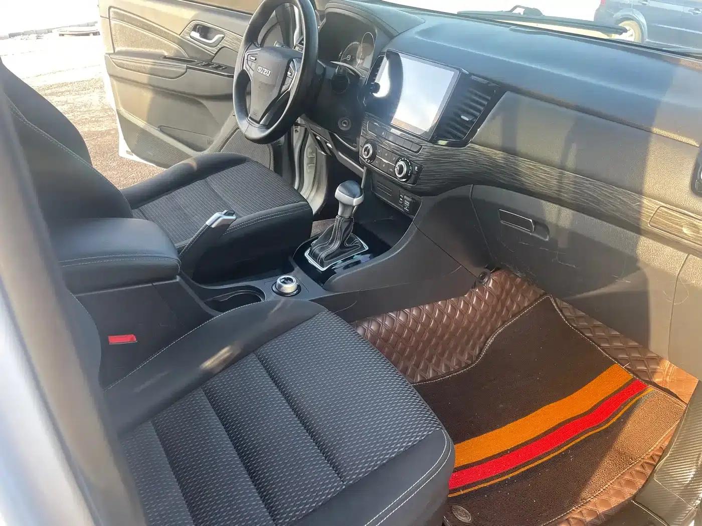 2020 mu-X Ranger 1.9T Diesel Automatic 4WD Sporty Edition 5-Seater (China VI Emission Standard) — миниатюра 13