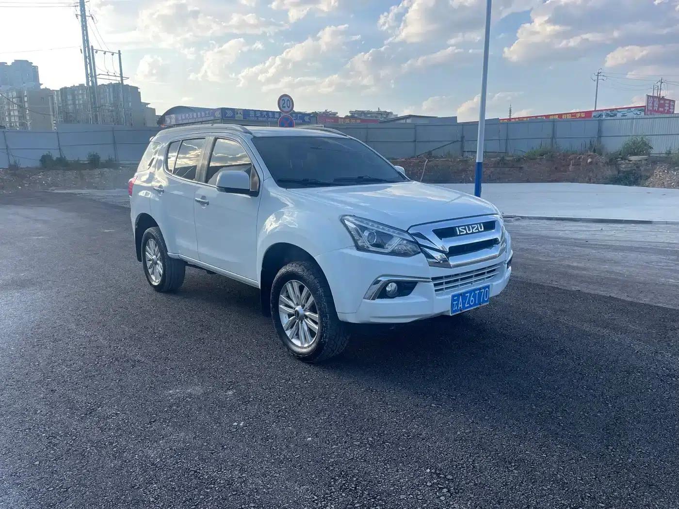 2020 mu-X Ranger 1.9T Diesel Automatic 4WD Sporty Edition 5-Seater (China VI Emission Standard) — миниатюра 3