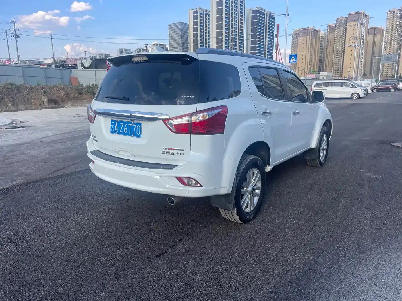 2020 mu-X Ranger 1.9T Diesel Automatic 4WD Sporty Edition 5-Seater (China VI Emission Standard) — миниатюра 5