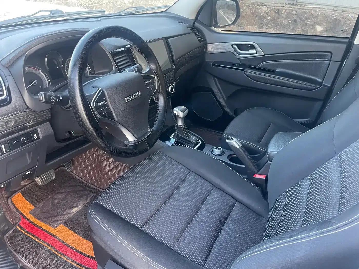 2020 mu-X Ranger 1.9T Diesel Automatic 4WD Sporty Edition 5-Seater (China VI Emission Standard) — миниатюра 9