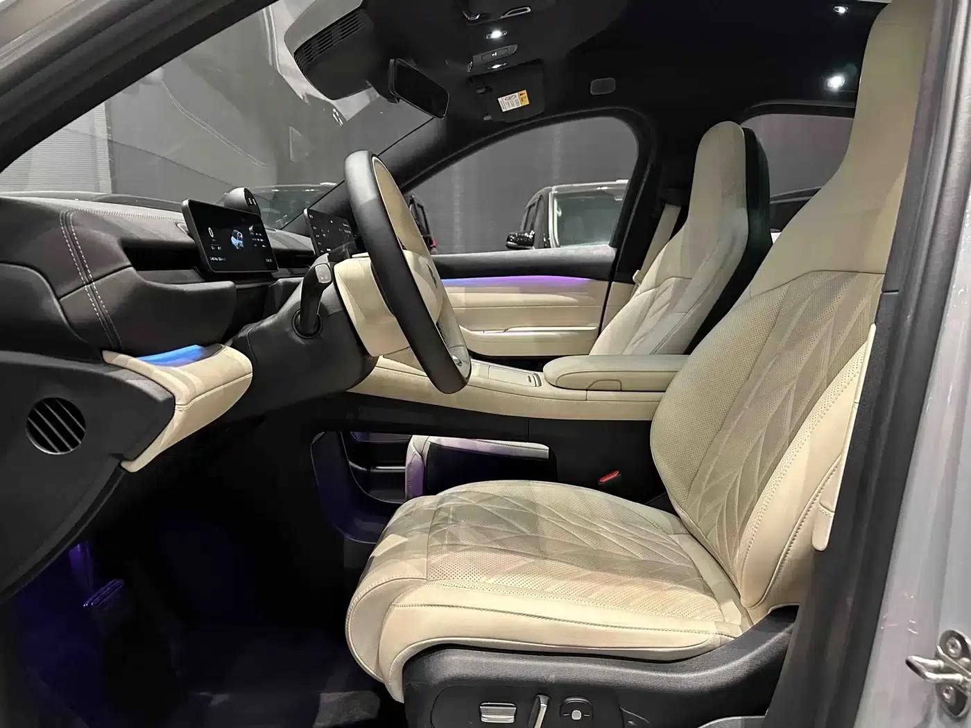 NIO EC6 2025 model 75kWh — миниатюра 10