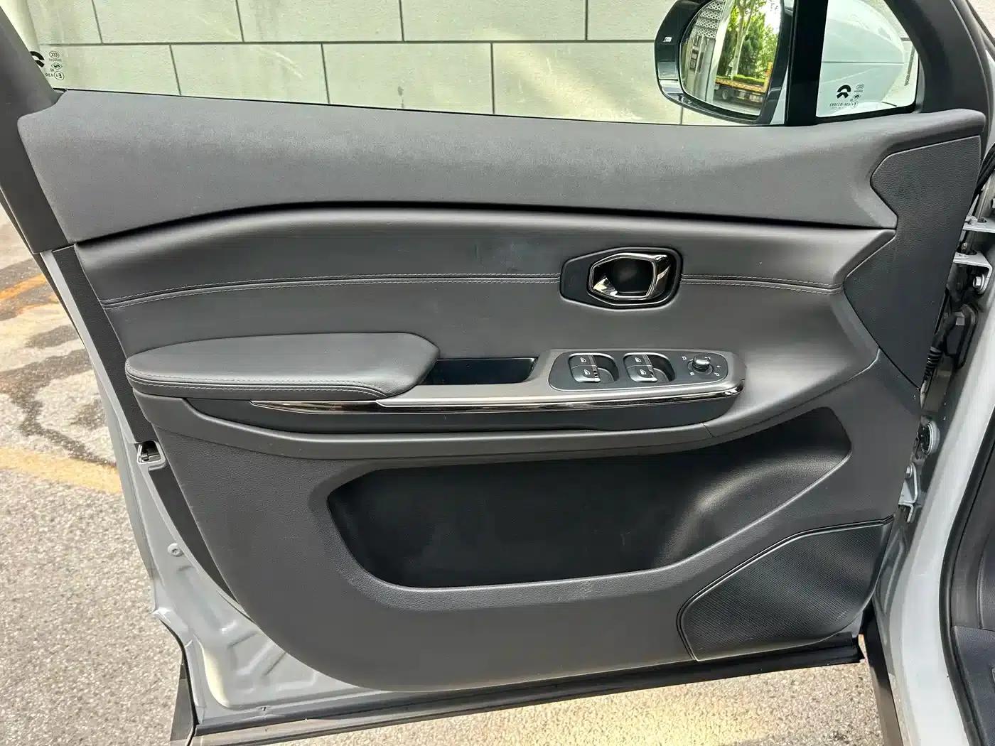 NIO EC6 2020 605KM Sport Edition — миниатюра 5