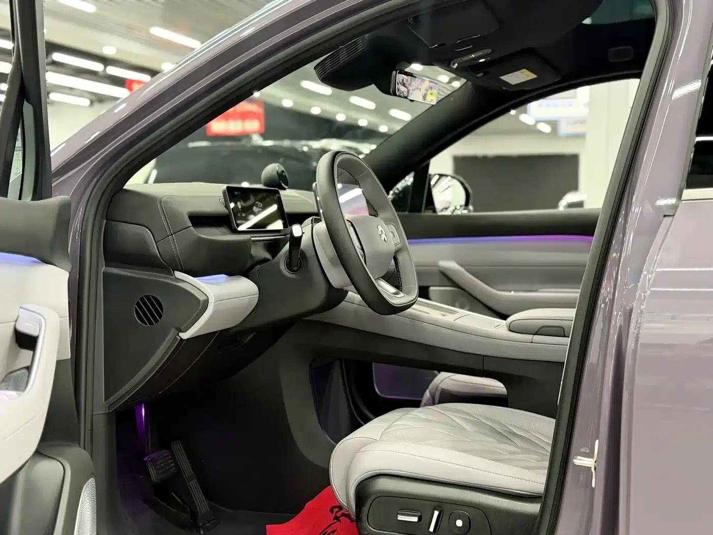 NIO EC6 2025 model 75kWh — миниатюра 8